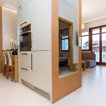 Waniliowy - Neptun Park By Oneapartments Appartement