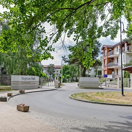 Waniliowy - Neptun Park By Oneapartments