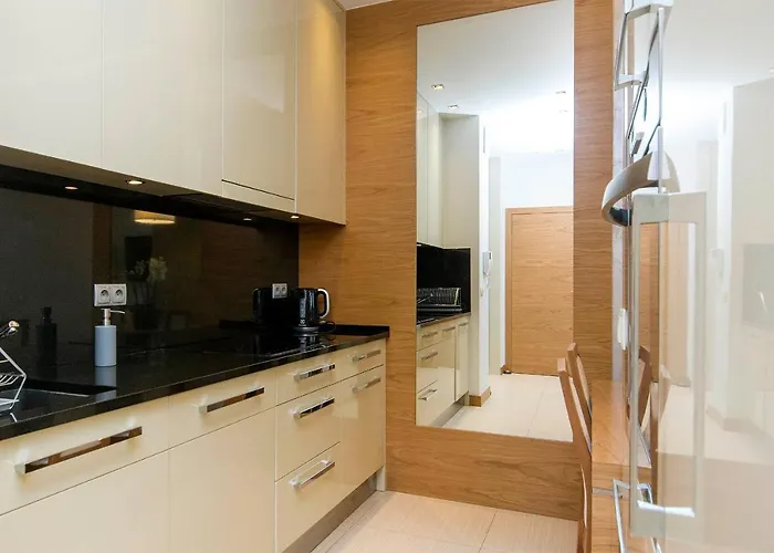 Waniliowy - Neptun Park By Oneapartments *